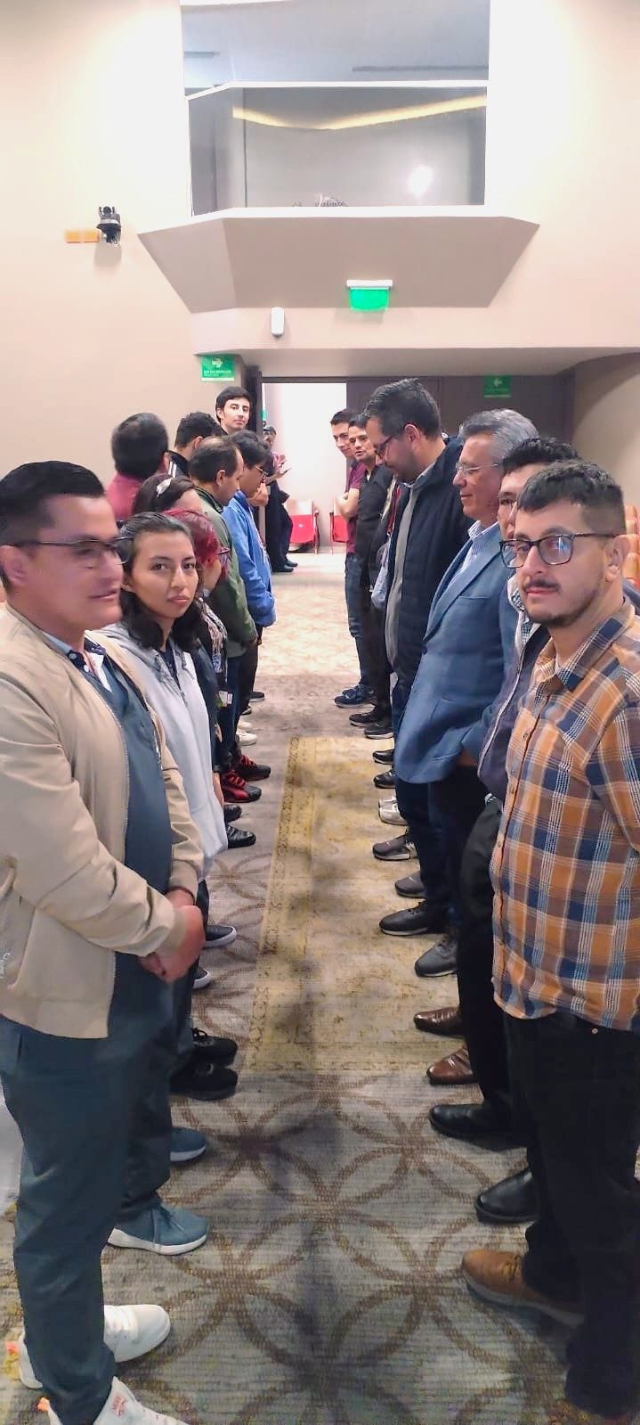 Dinámica en filas enfrentadas durante un entrenamiento